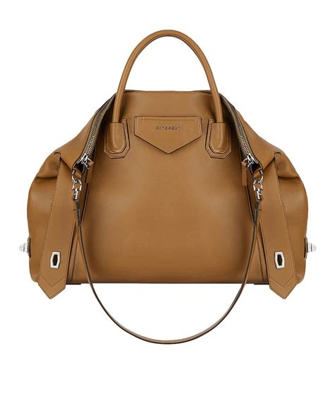 givenchy antigona medium light green style|Givenchy antigona shopper.